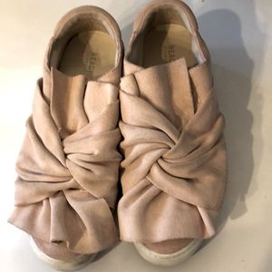 Kenneth Cole Reaction platform sneakers Collection👡